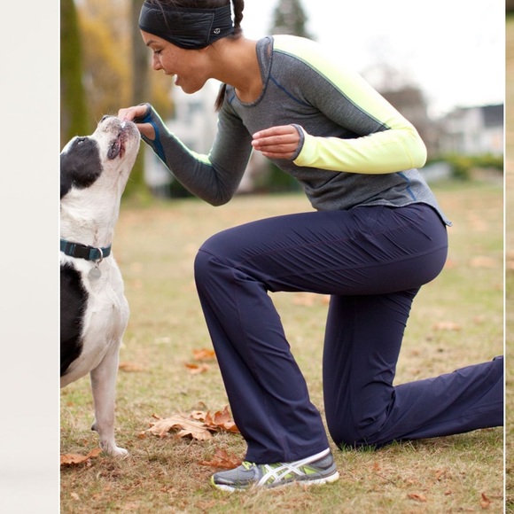 Lululemon dog runner pants - Picture 2 of 5